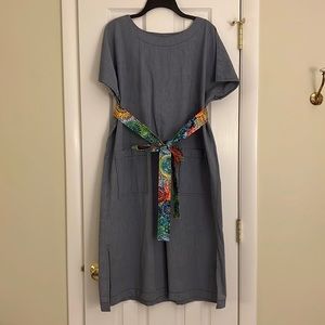 Women’s Short-sleeve Dress with pockets - size 14 / XL